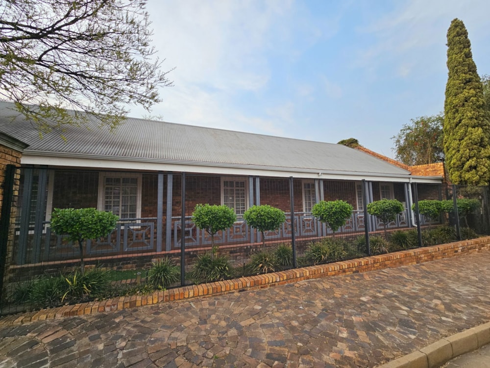 Townhouse let in Heidelberg, Gauteng - 1SP1713075 Townhouse let in Heidelberg, Gauteng - 1SP1713075