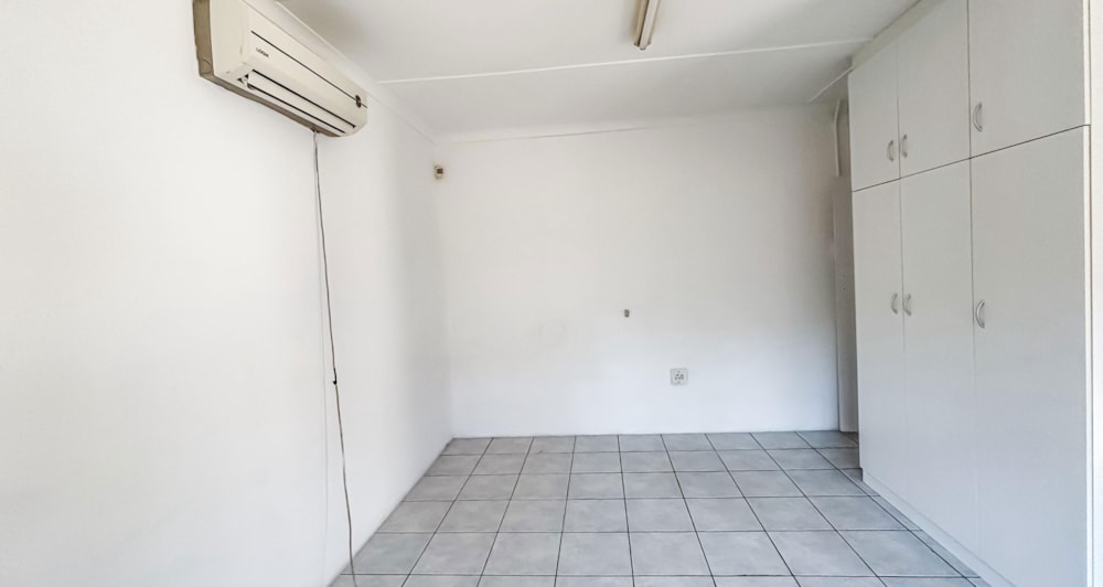 Garden cottage to rent in Lemoenkloof - TKL1713085 Garden cottage to rent in Lemoenkloof - TKL1713085