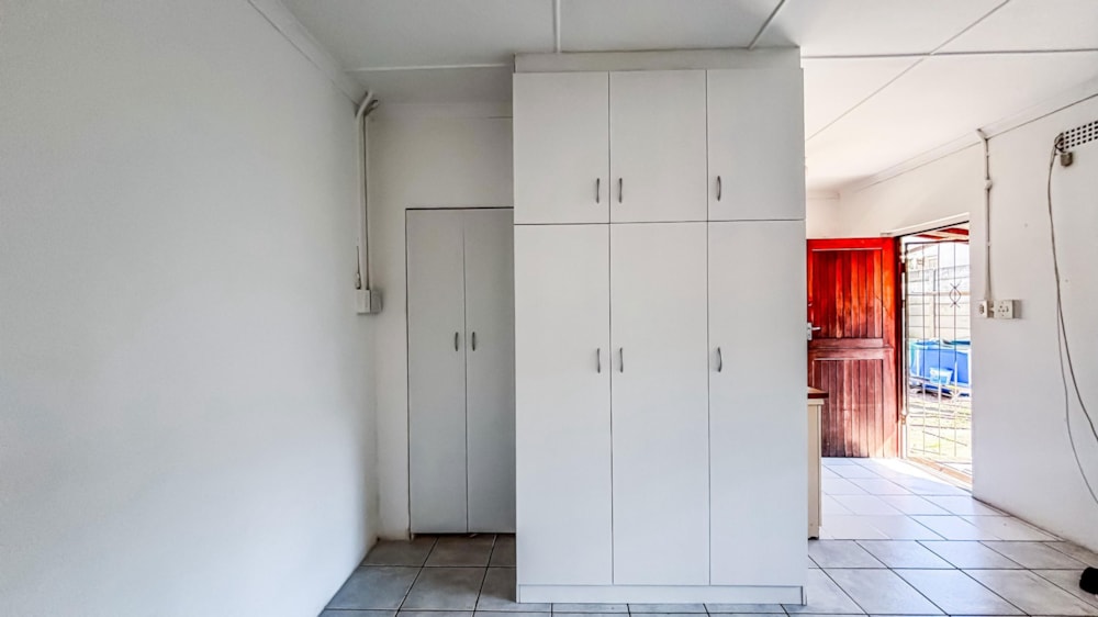 Garden cottage to rent in Lemoenkloof - TKL1713085 Garden cottage to rent in Lemoenkloof - TKL1713085