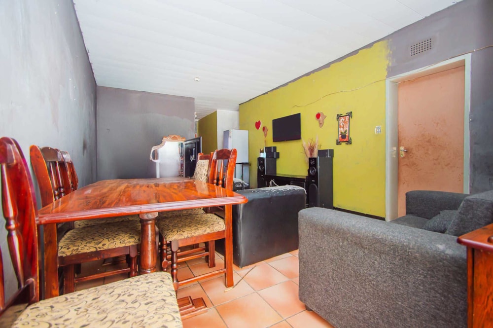 Apartment for sale in Wentworth Park - 1KR1713131 Apartment for sale in Wentworth Park - 1KR1713131