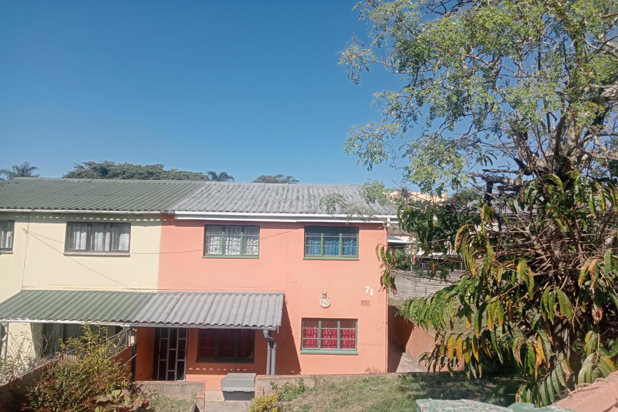 Double-storey house for sale in Chatsworth, KwaZulu-Natal - 1WP1713107