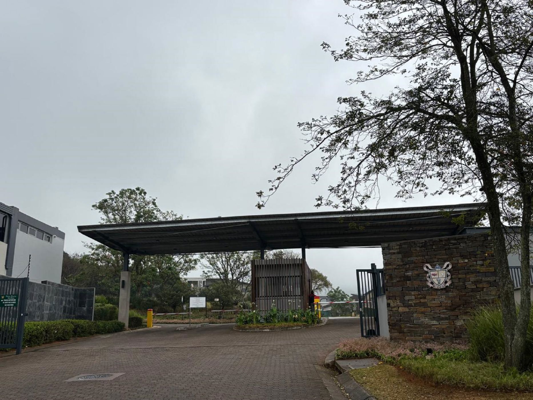 Vacant land sold in Victoria Country Club Estate - 1PM1713130