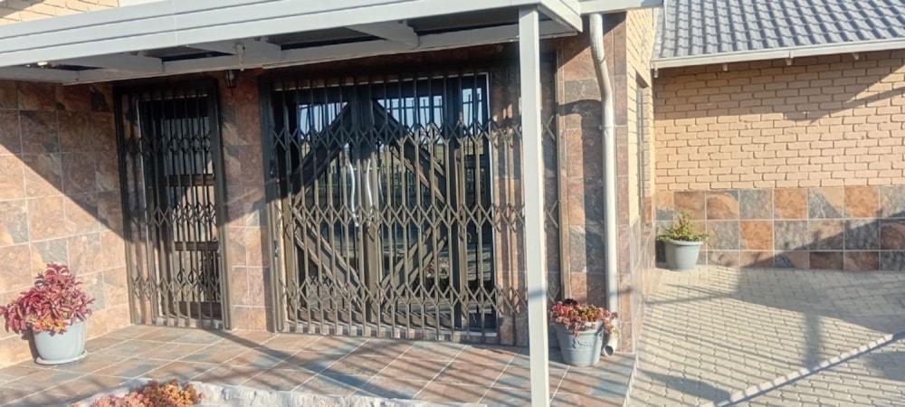 House for sale in Bohlokong - 1BTH1714278