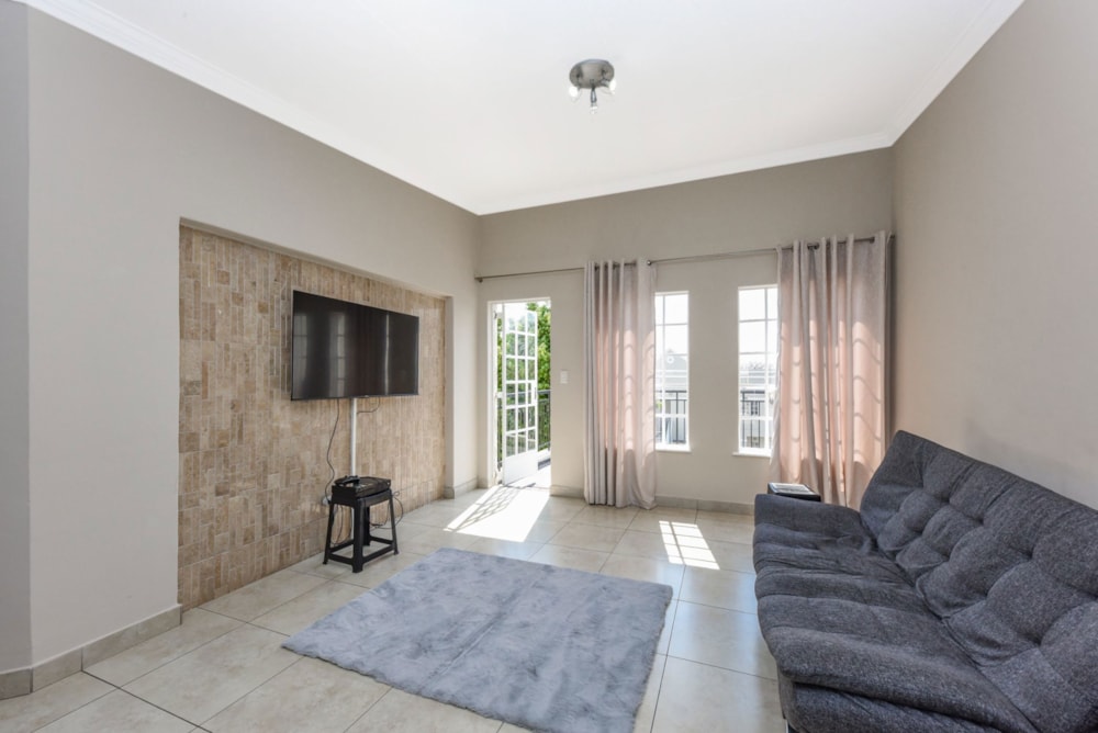 Apartment for sale in Morningside, Sandton - HP1713342 Apartment for sale in Morningside, Sandton - HP1713342