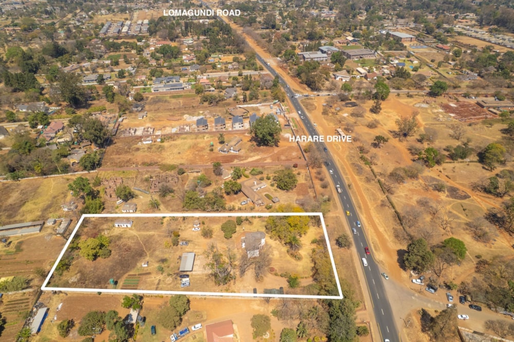 Double-storey house for sale in Marlborough, Zimbabwe - 3ZB1713223 Double-storey house for sale in Marlborough, Zimbabwe - 3ZB1713223