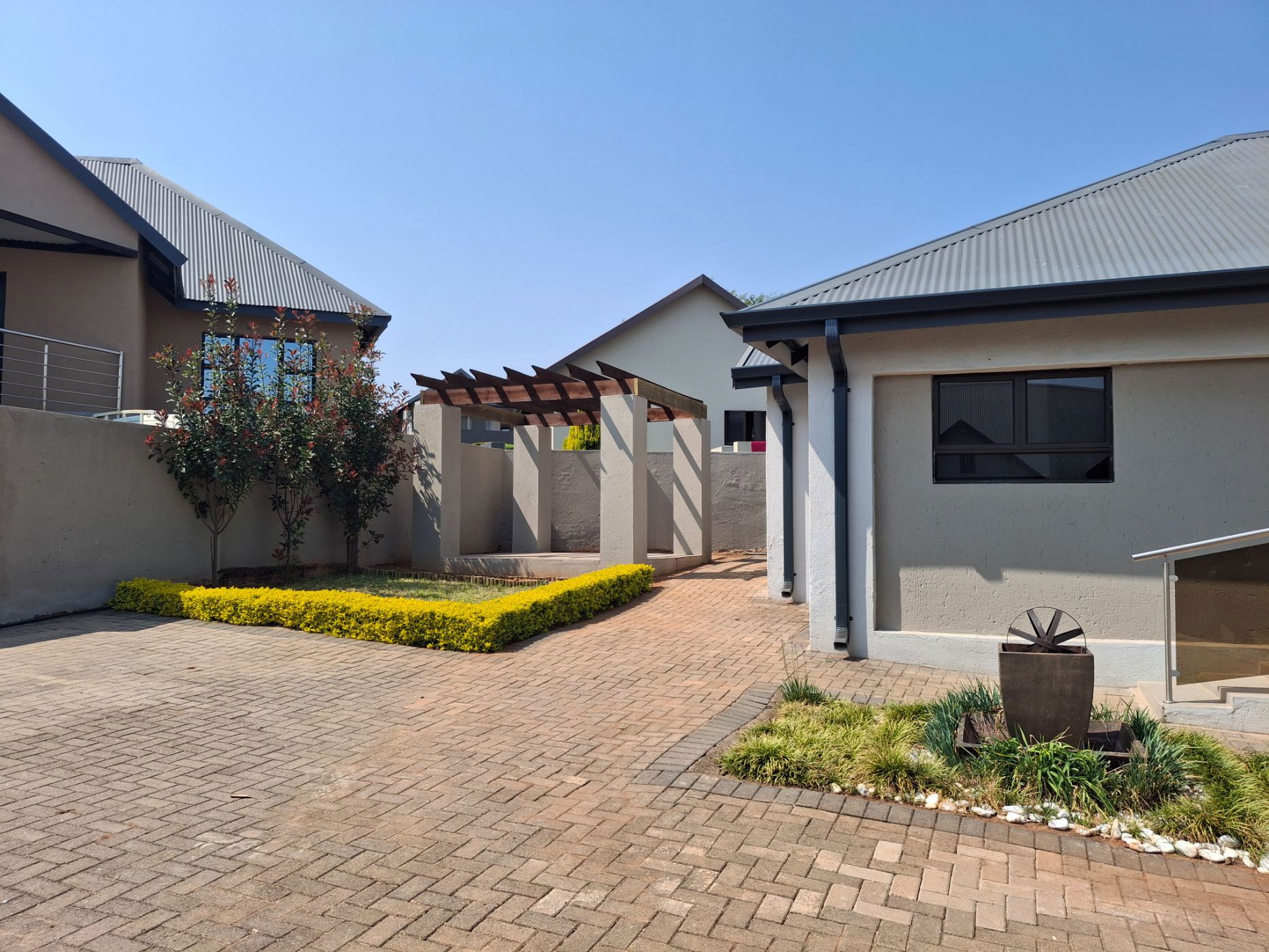 House for sale in Golden Acres - 1TA1728237