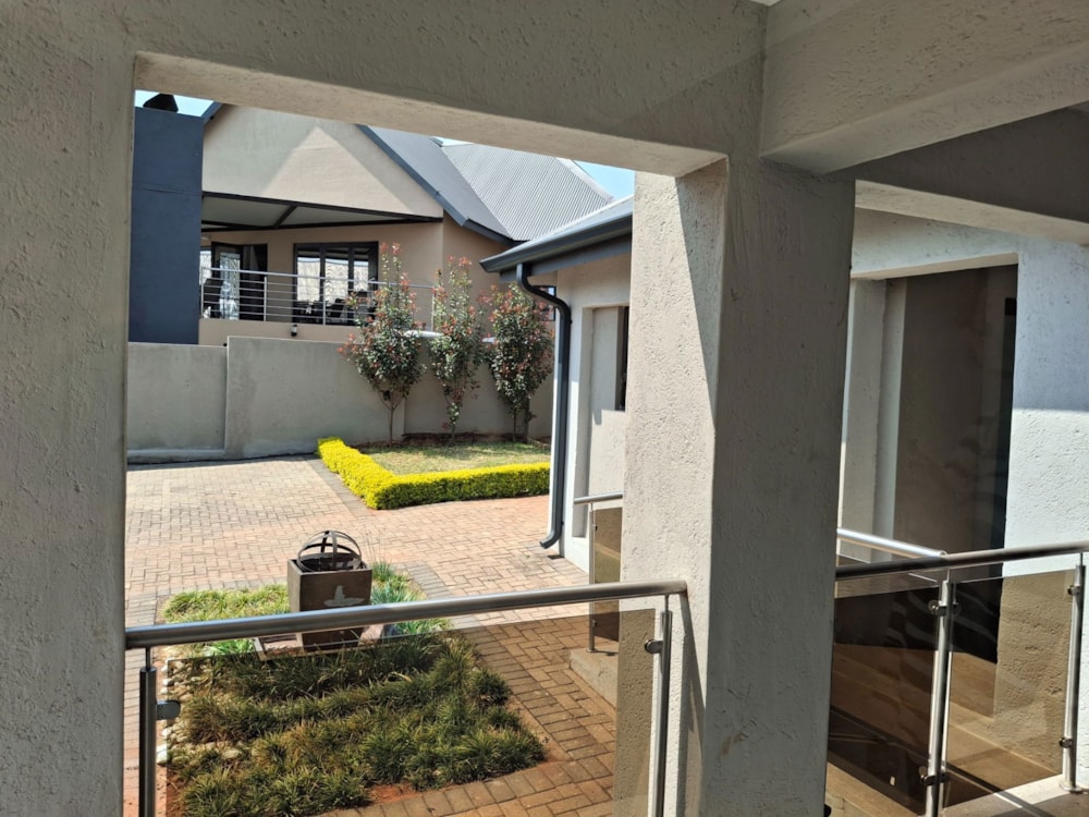 House for sale in Golden Acres - 1TA1728237 House for sale in Golden Acres - 1TA1728237