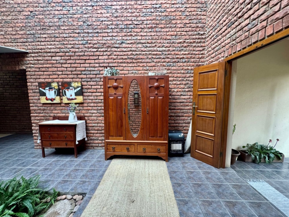 House for sale in John Vorster Park - 1EM1713327