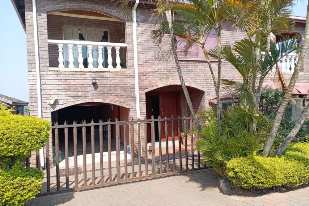 Double-storey house for sale in Hillsview - 1WR1713467
