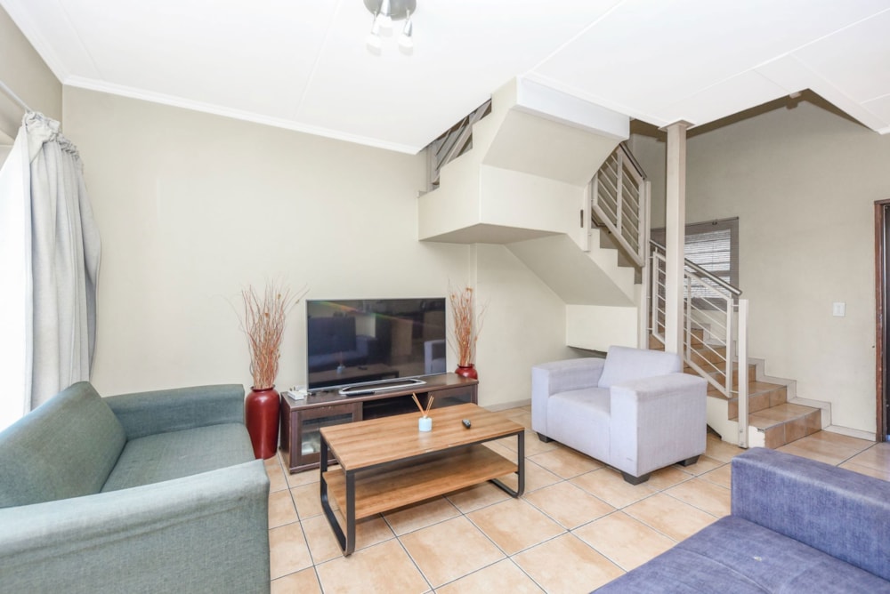 Apartment for sale in Sunninghill - FW1714065 Apartment for sale in Sunninghill - FW1714065