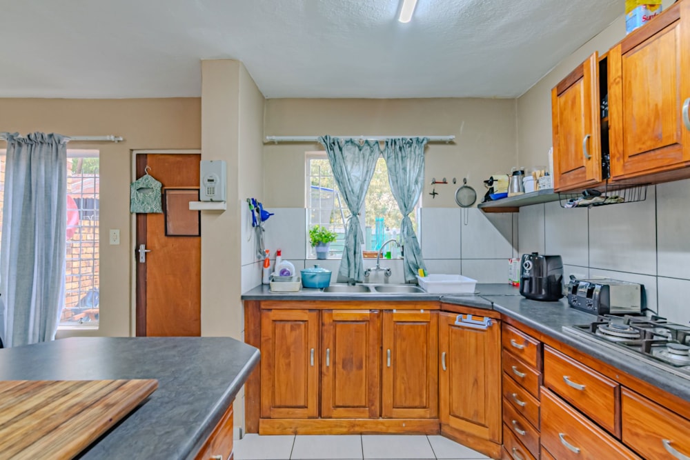 Townhouse for sale in Meyerspark - PT1714690 Townhouse for sale in Meyerspark - PT1714690