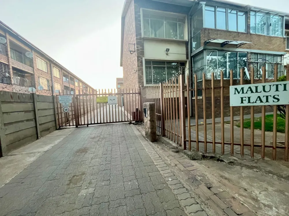 Apartment for sale in Vanderbijlpark CW 3 - 1VT1713464
