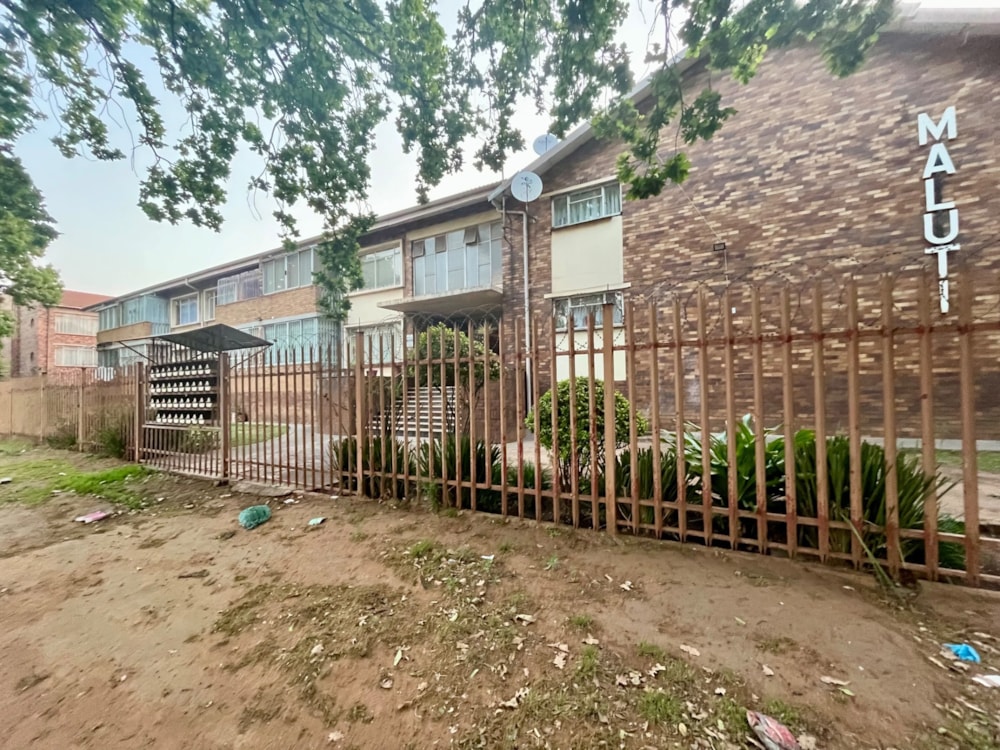 Apartment for sale in Vanderbijlpark CW 3 - 1VT1713464