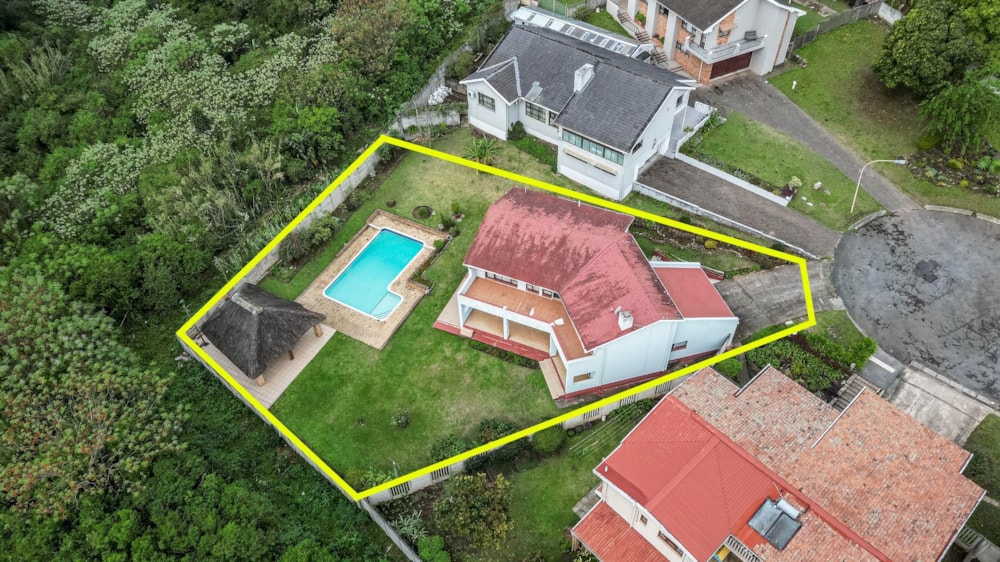 Double-storey house for sale in Braelyn - 1EZ1713831