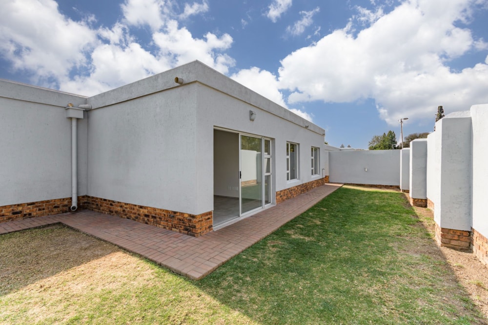 House for sale in Fontainebleau - RAN1713595 House for sale in Fontainebleau - RAN1713595