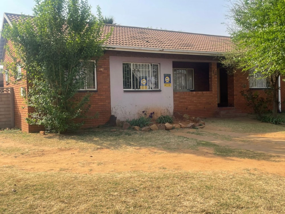 Townhouse for sale in Tasbet Park Ext 2 - 1WD1713579 Townhouse for sale in Tasbet Park Ext 2 - 1WD1713579