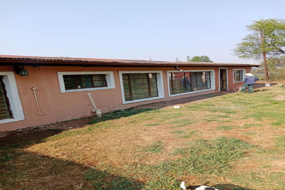 House for sale in Witbank Rural (eMalahleni Rural)  - 1WD1713591