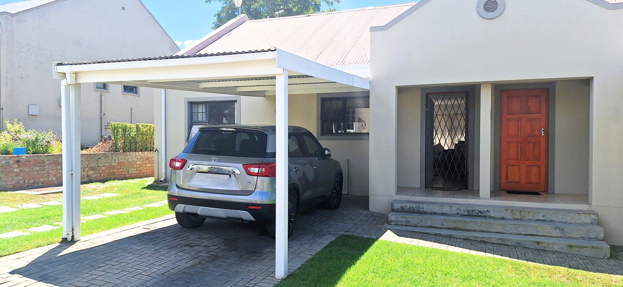 Townhouse let in Oudtshoorn - 1OU1713620