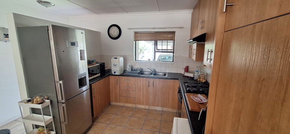 Townhouse let in Oudtshoorn - 1OU1713620 Townhouse let in Oudtshoorn - 1OU1713620