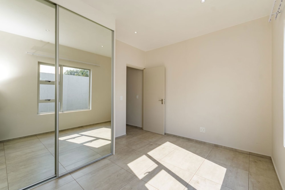 House for sale in Fontainebleau - RAN1714107 House for sale in Fontainebleau - RAN1714107