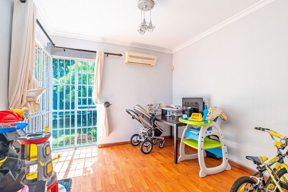 Townhouse for sale in Sandown, Sandton - HP1713643 Townhouse for sale in Sandown, Sandton - HP1713643