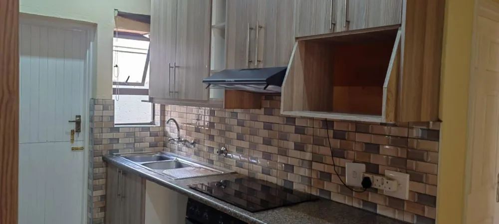 House let in Kempton Park - ENL1713778 House let in Kempton Park - ENL1713778