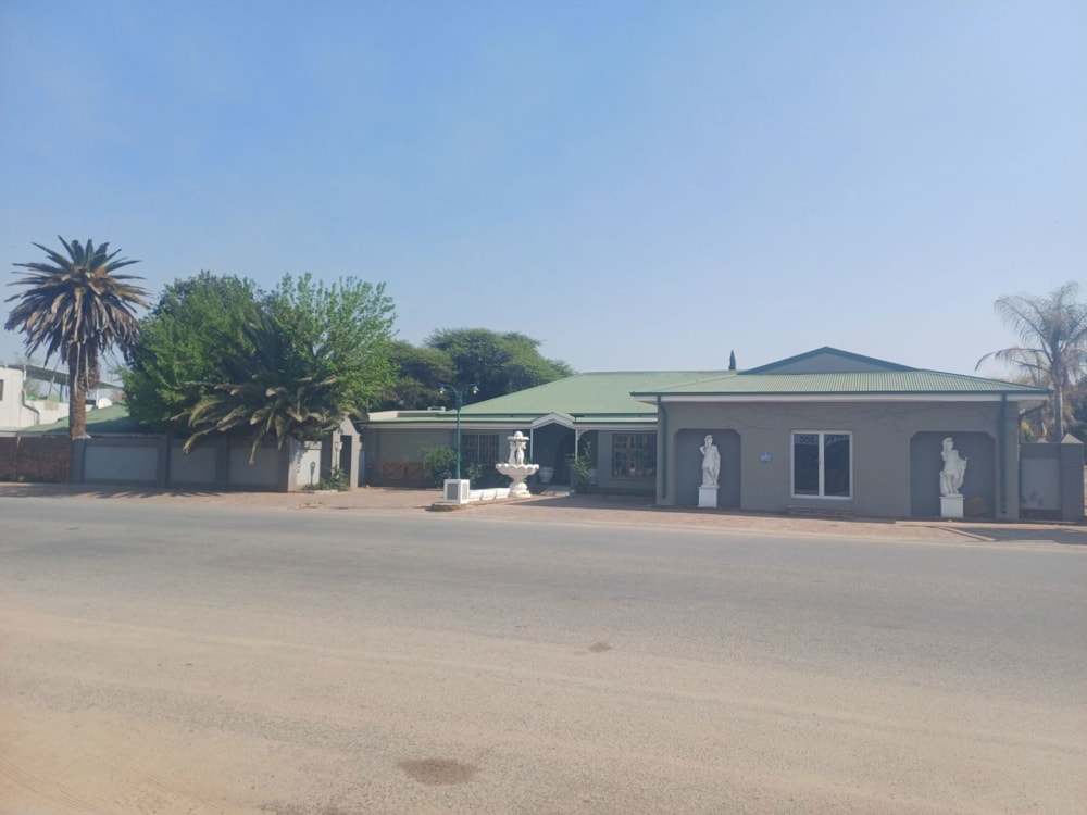 Commercial business for sale in Schweizer-Reneke - 1KJ1713665 Commercial business for sale in Schweizer-Reneke - 1KJ1713665