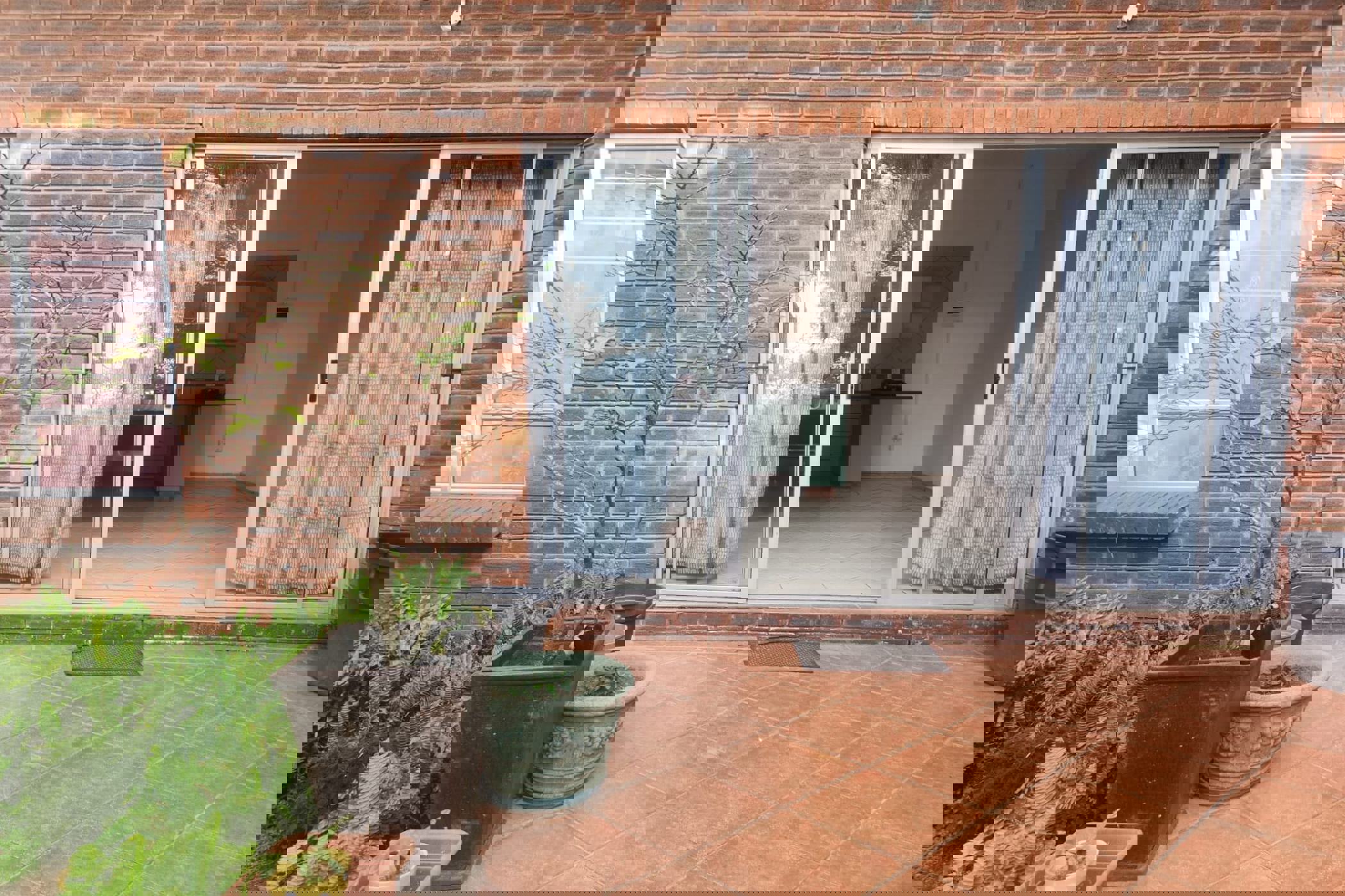 Bachelor apartment to rent in Amanzimtoti - 1WB1714372