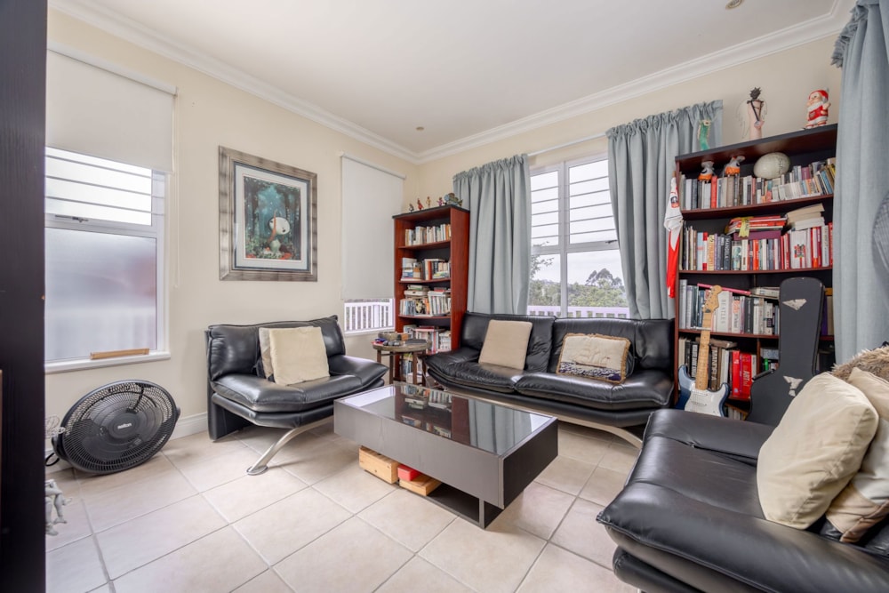 Townhouse for sale in Assagay - 1KF1713724 Townhouse for sale in Assagay - 1KF1713724