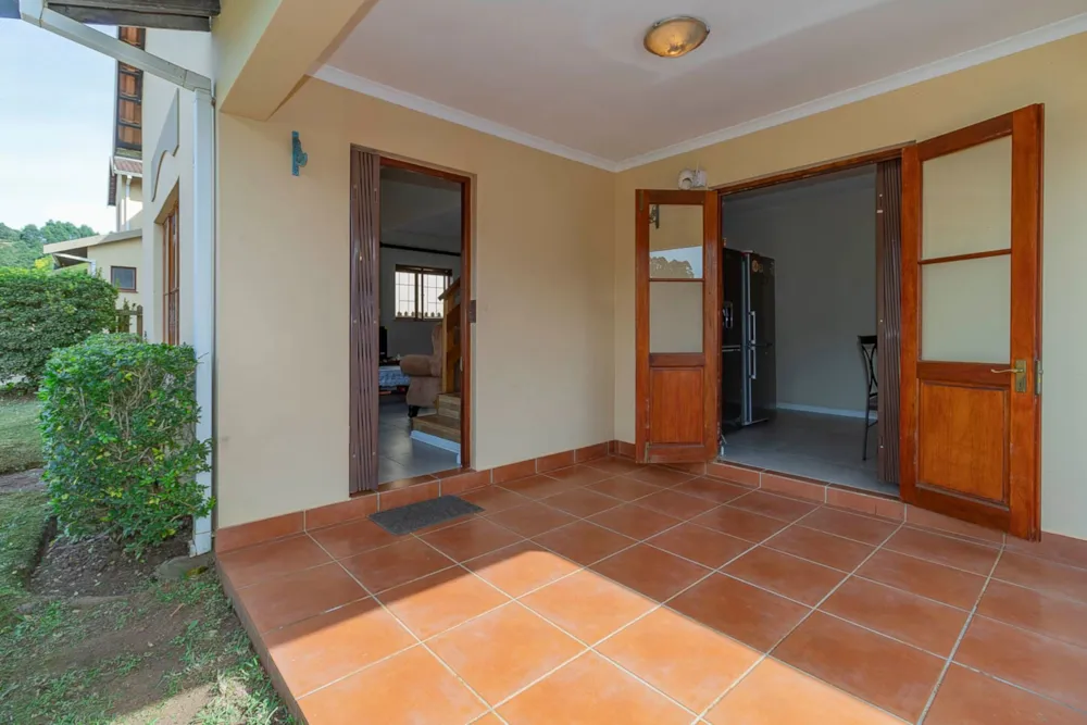 Townhouse let in Gillitts - 1KF1731305