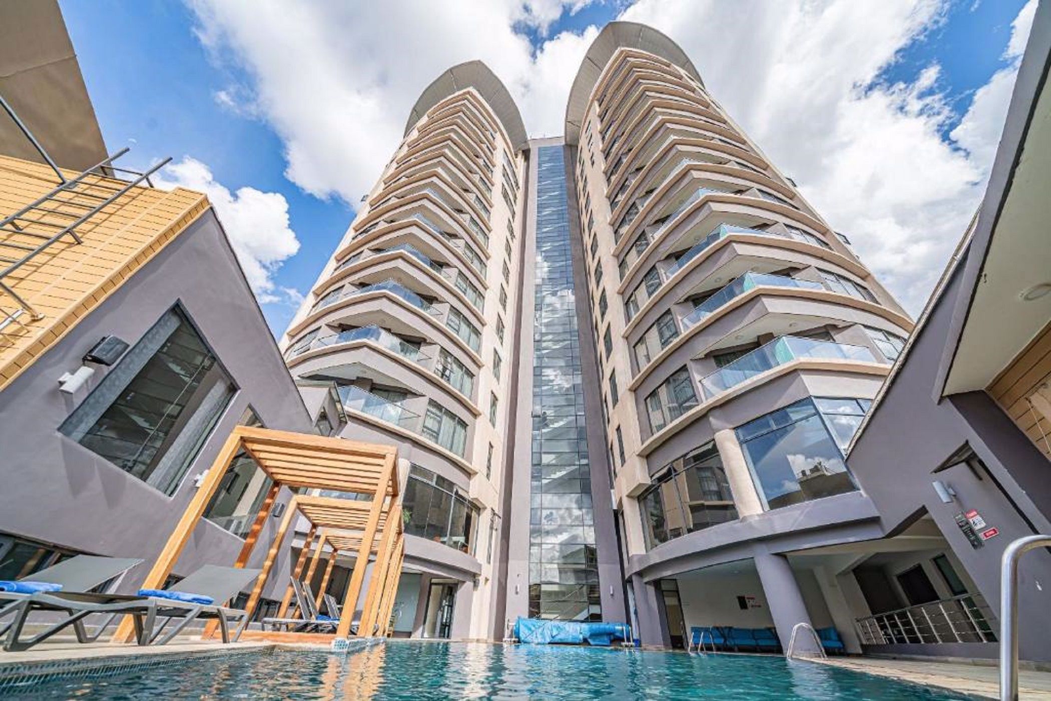 Apartment for sale in South C, Kenya - 3KE1714571