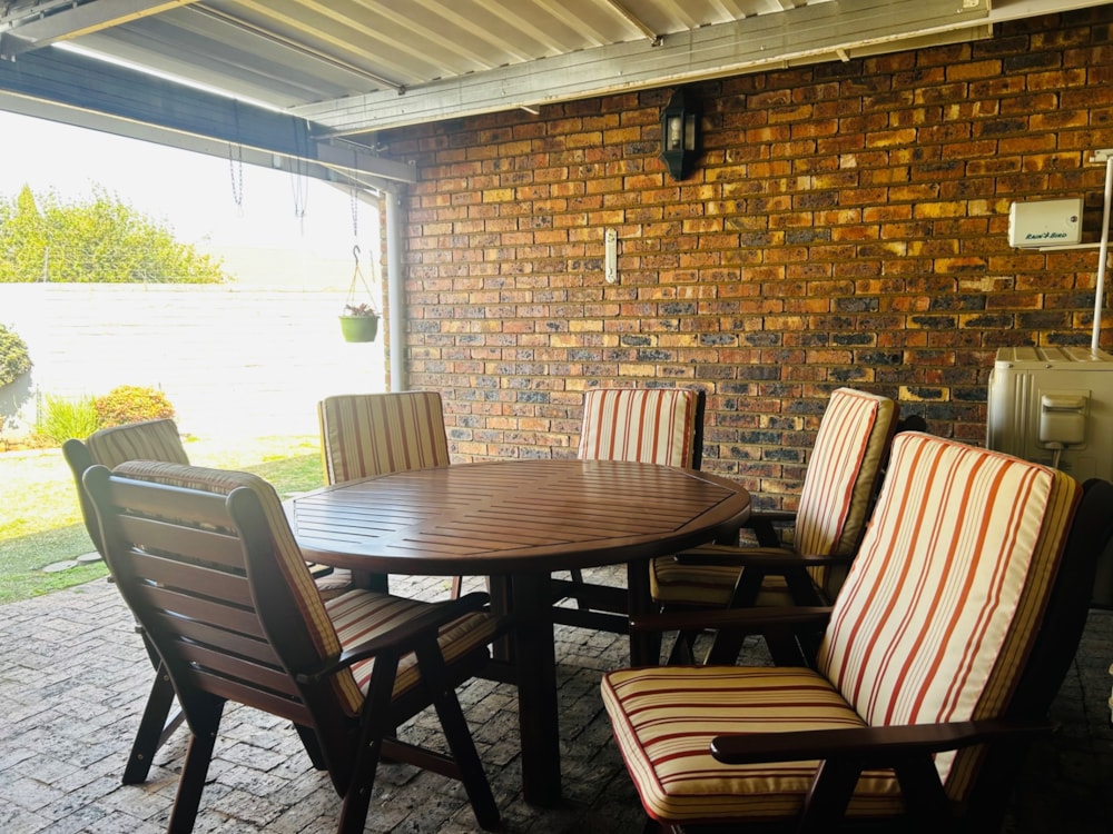 Single-storey retirement home for sale in Three Rivers East - 1VT1713847 Single-storey retirement home for sale in Three Rivers East - 1VT1713847