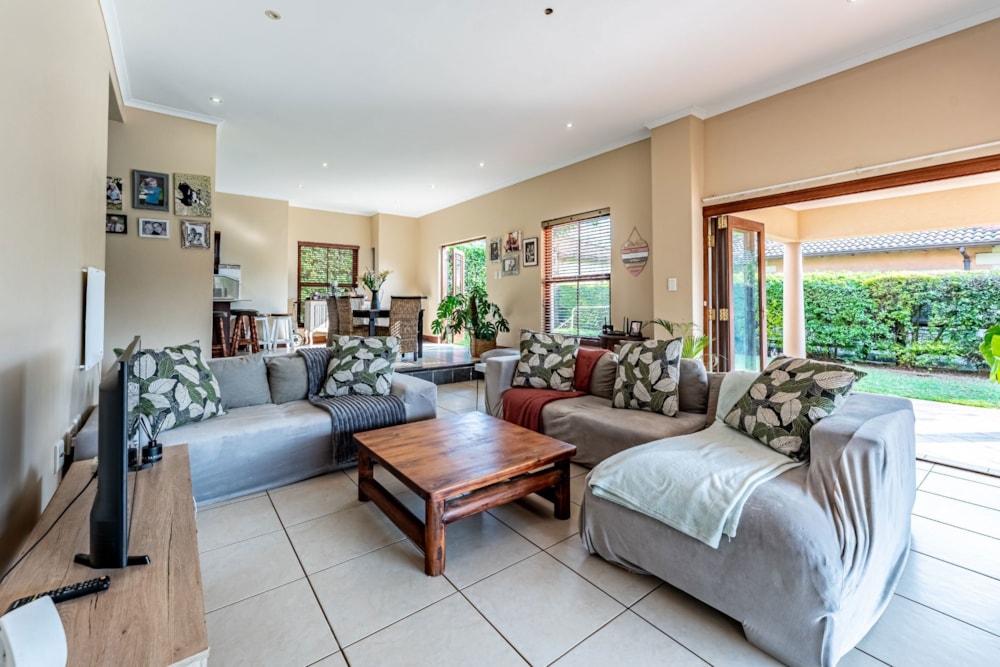 Security estate home for sale in Plantations Estate - 1KF1714017 Security estate home for sale in Plantations Estate - 1KF1714017