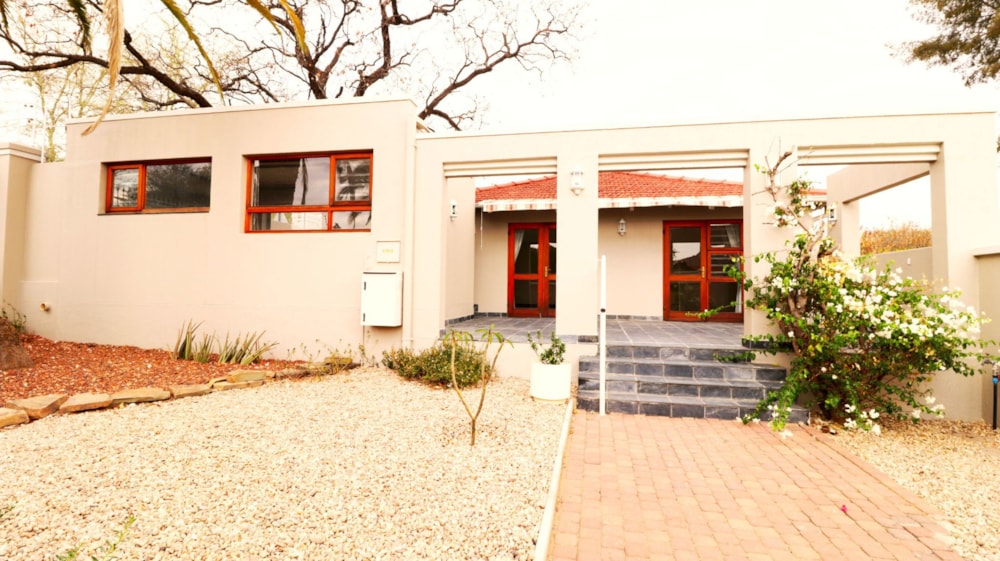 Apartment let in Klein Windhoek, Namibia - 3NM1713795 Apartment let in Klein Windhoek, Namibia - 3NM1713795