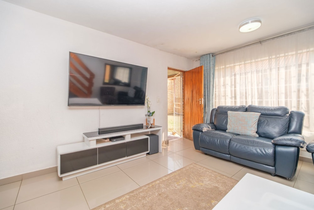 Townhouse for sale in Grobler Park - RAN1714229 Townhouse for sale in Grobler Park - RAN1714229