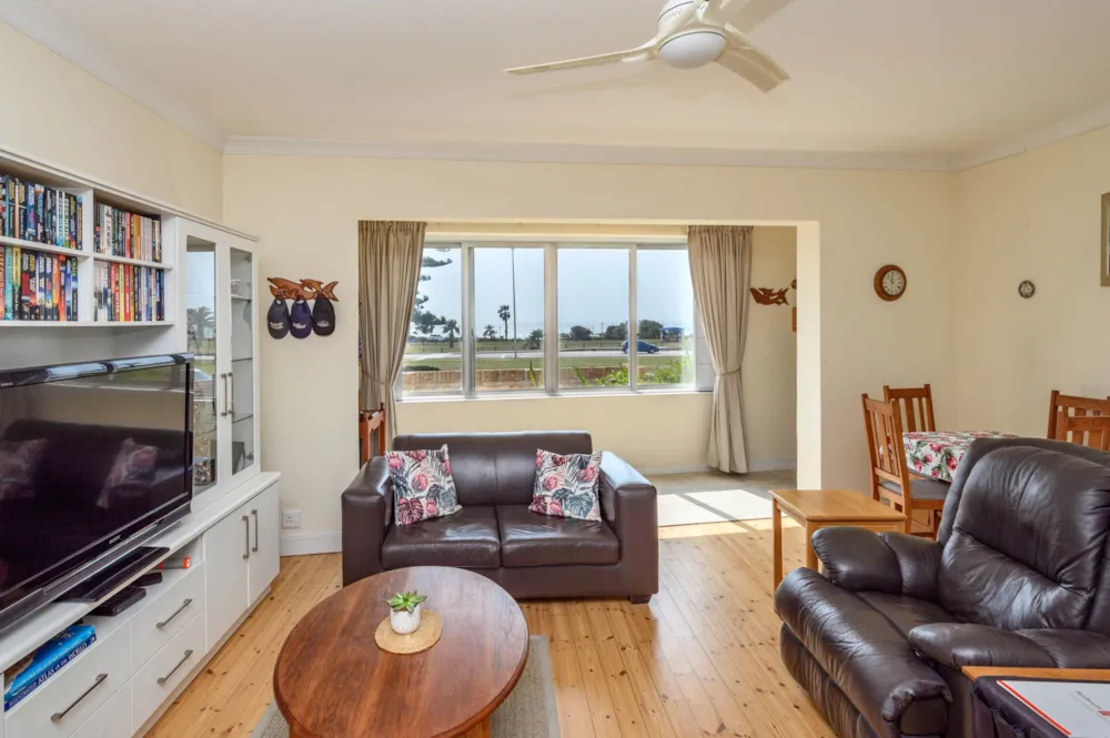 Apartment sold in Summerstrand - 1PLZ1714150 Apartment sold in Summerstrand - 1PLZ1714150