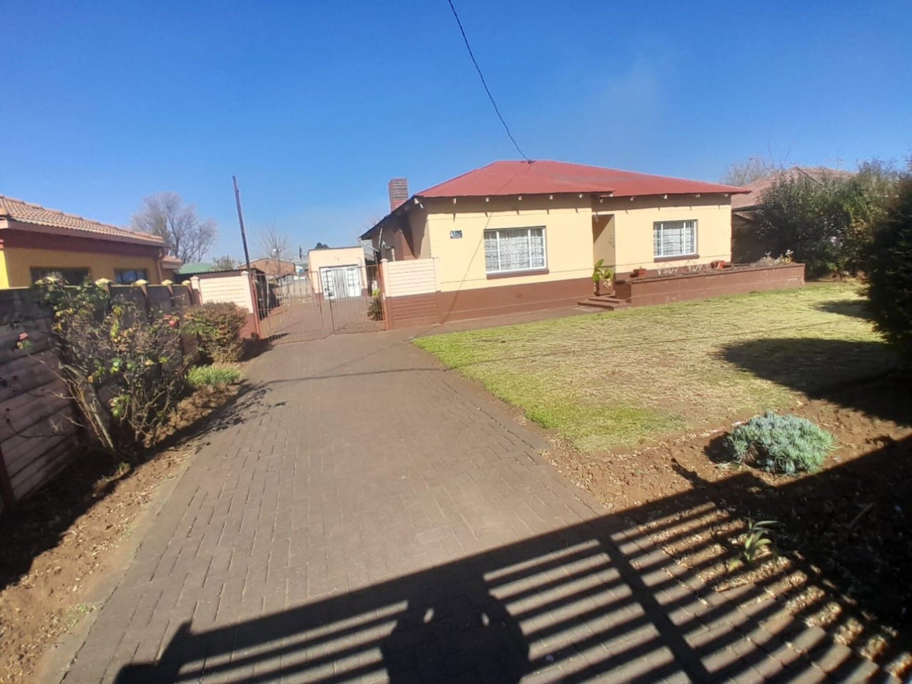 House for sale in Peacehaven - 1VT1713862