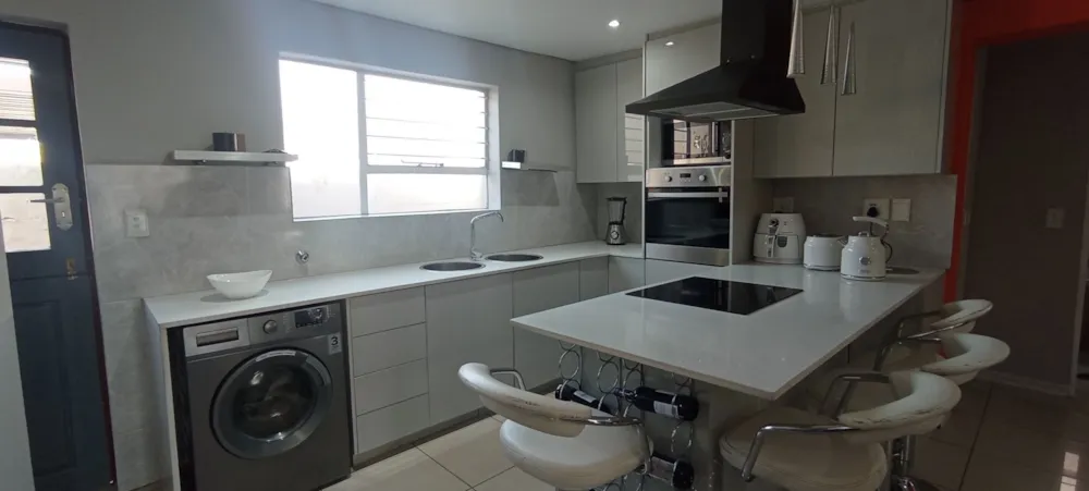 Townhouse let in Pomona - ENL1714030 Townhouse let in Pomona - ENL1714030