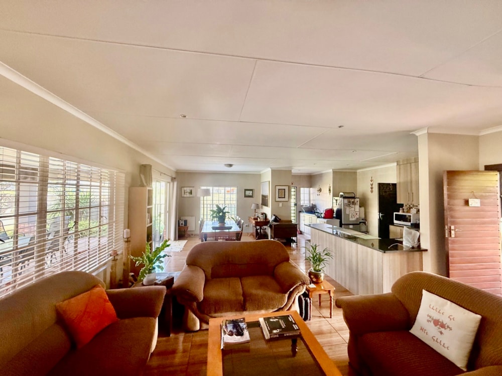 House for sale in Hexrivier Lifestyle Estate - 1RU1713883