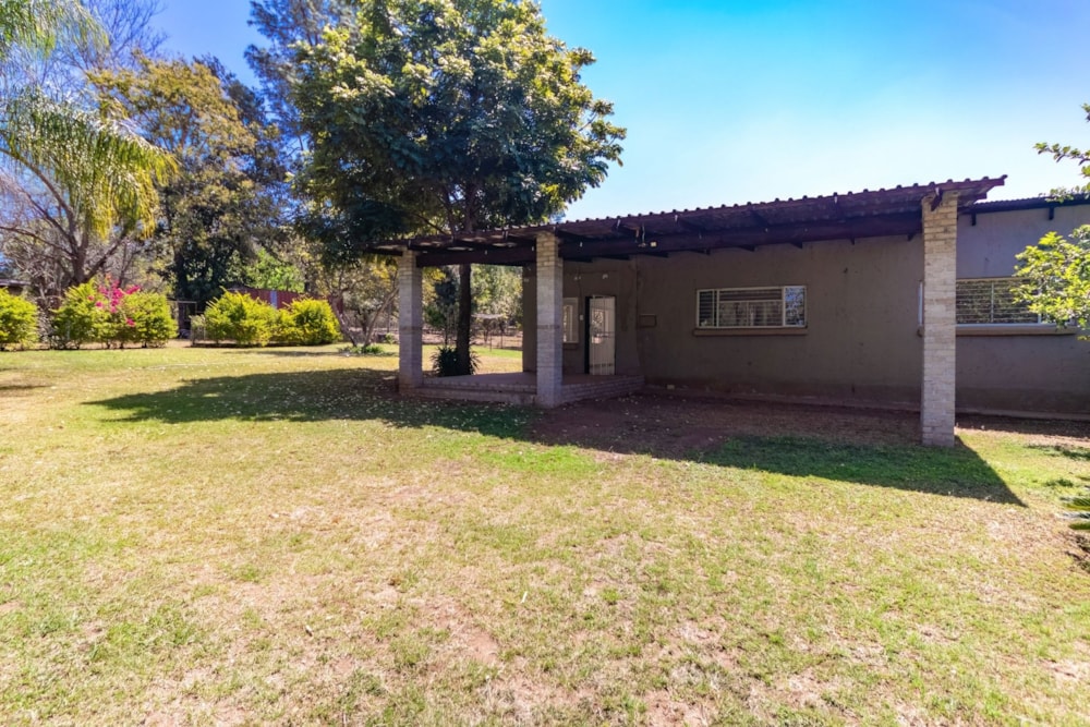 Smallholding for sale in White River Estates - 1WR1714112 Smallholding for sale in White River Estates - 1WR1714112