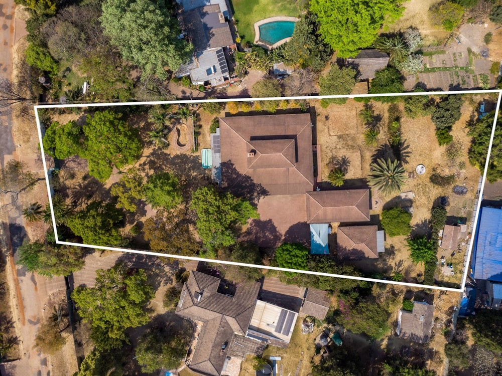 House for sale in Ballantyne Park, Zimbabwe - 3ZB1715425 House for sale in Ballantyne Park, Zimbabwe - 3ZB1715425