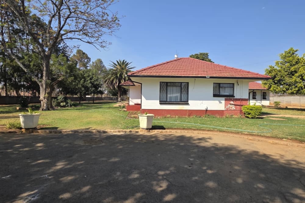 House for sale in Bulawayo, Zimbabwe - 3ZB1713950