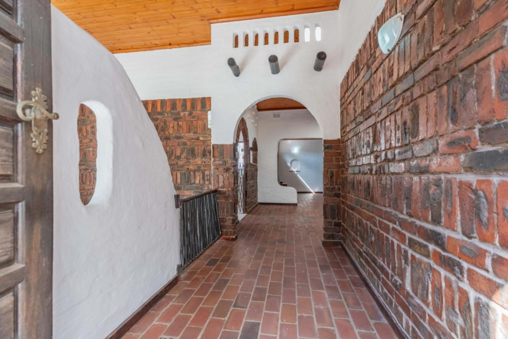 House for sale in Chiltern Hills - 1WP1714283 House for sale in Chiltern Hills - 1WP1714283