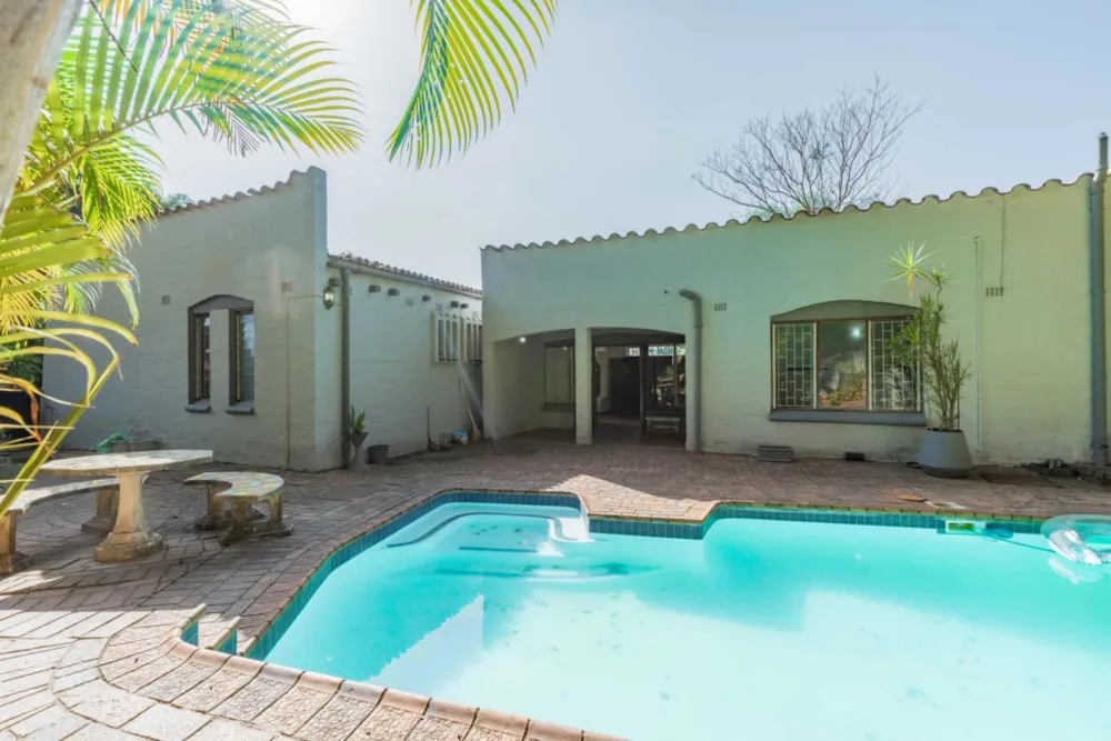 House for sale in Chiltern Hills - 1WP1714283 House for sale in Chiltern Hills - 1WP1714283