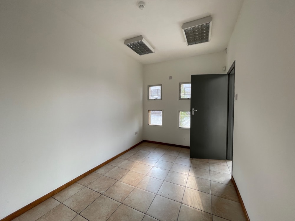 Commercial Building to rent in Phakalane, Botswana - 3BO1713979