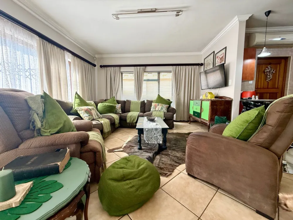 Townhouse for sale in Ermelo - 1EM1714059 Townhouse for sale in Ermelo - 1EM1714059