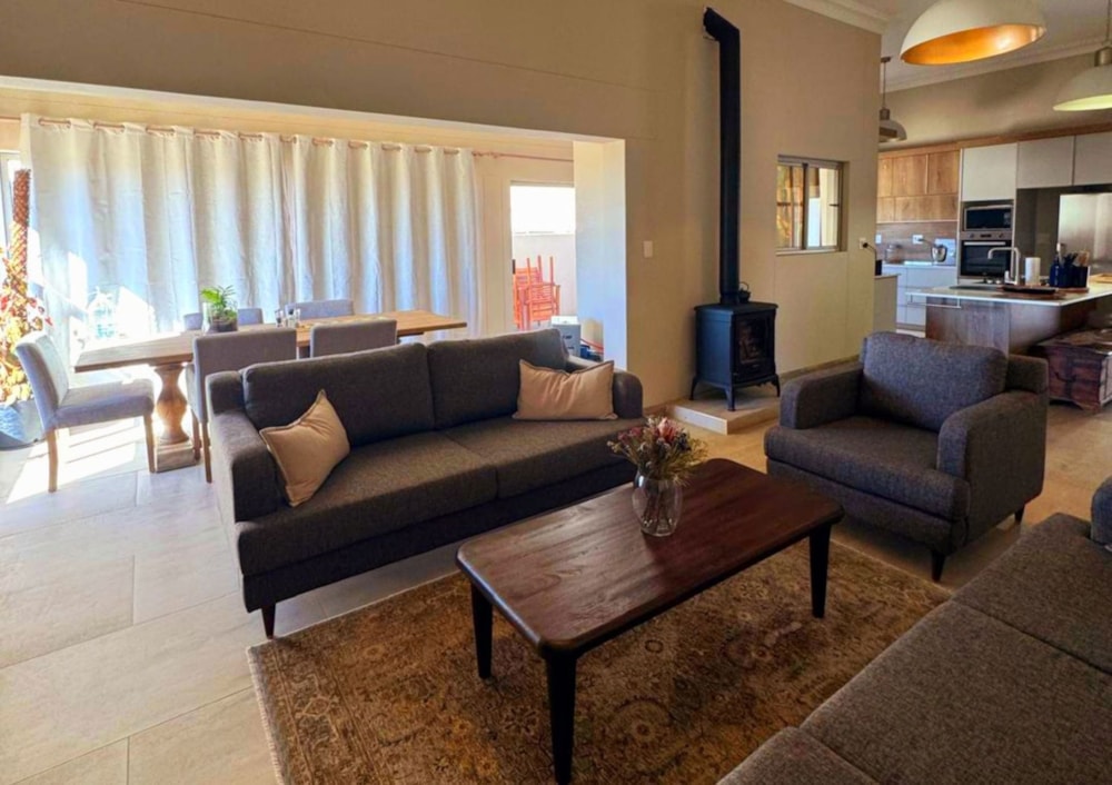 Retirement home for sale in Finkenstein Estate, Namibia - 3NM1714141