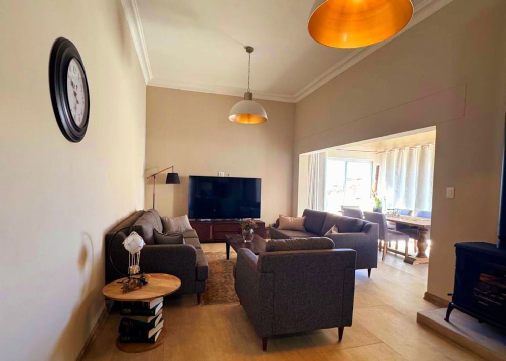 Retirement home for sale in Finkenstein Estate, Namibia - 3NM1714141