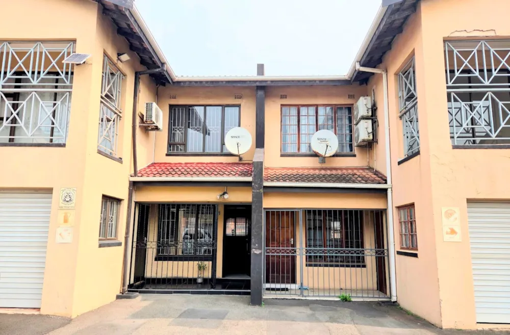 Townhouse for sale in Tongaat Central - 1BD1714121