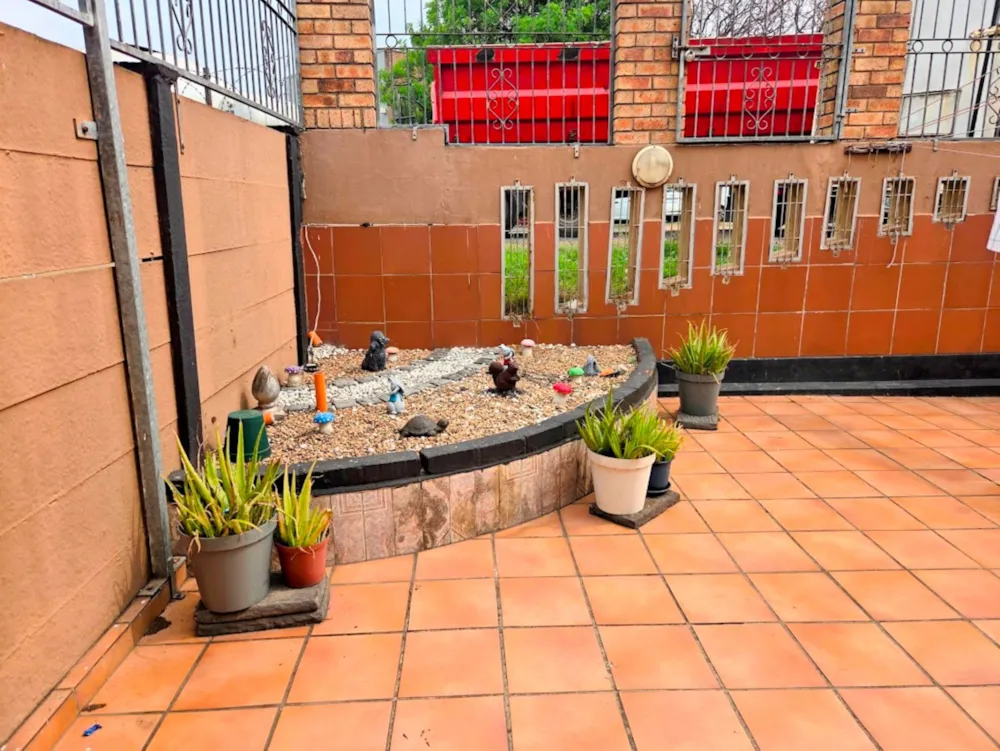 Townhouse for sale in Tongaat Central - 1BD1714121